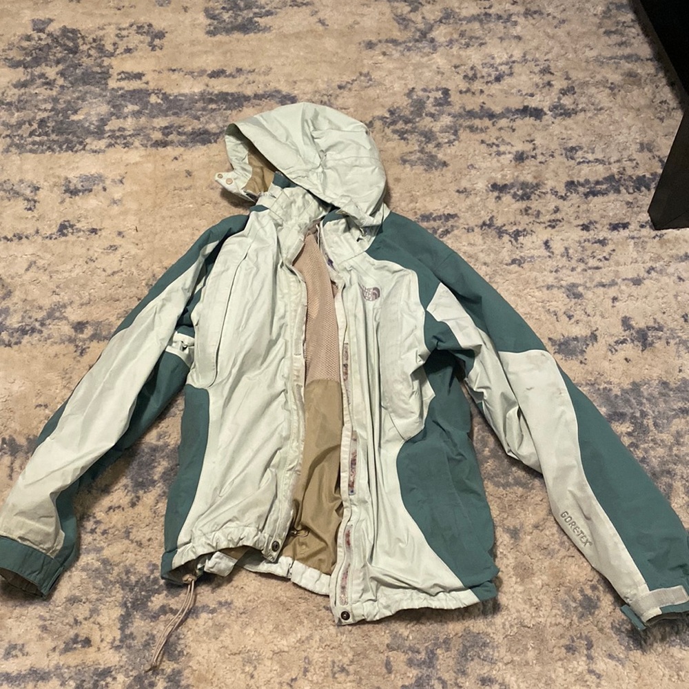 Green North Face Gore Tex rain jacket size small